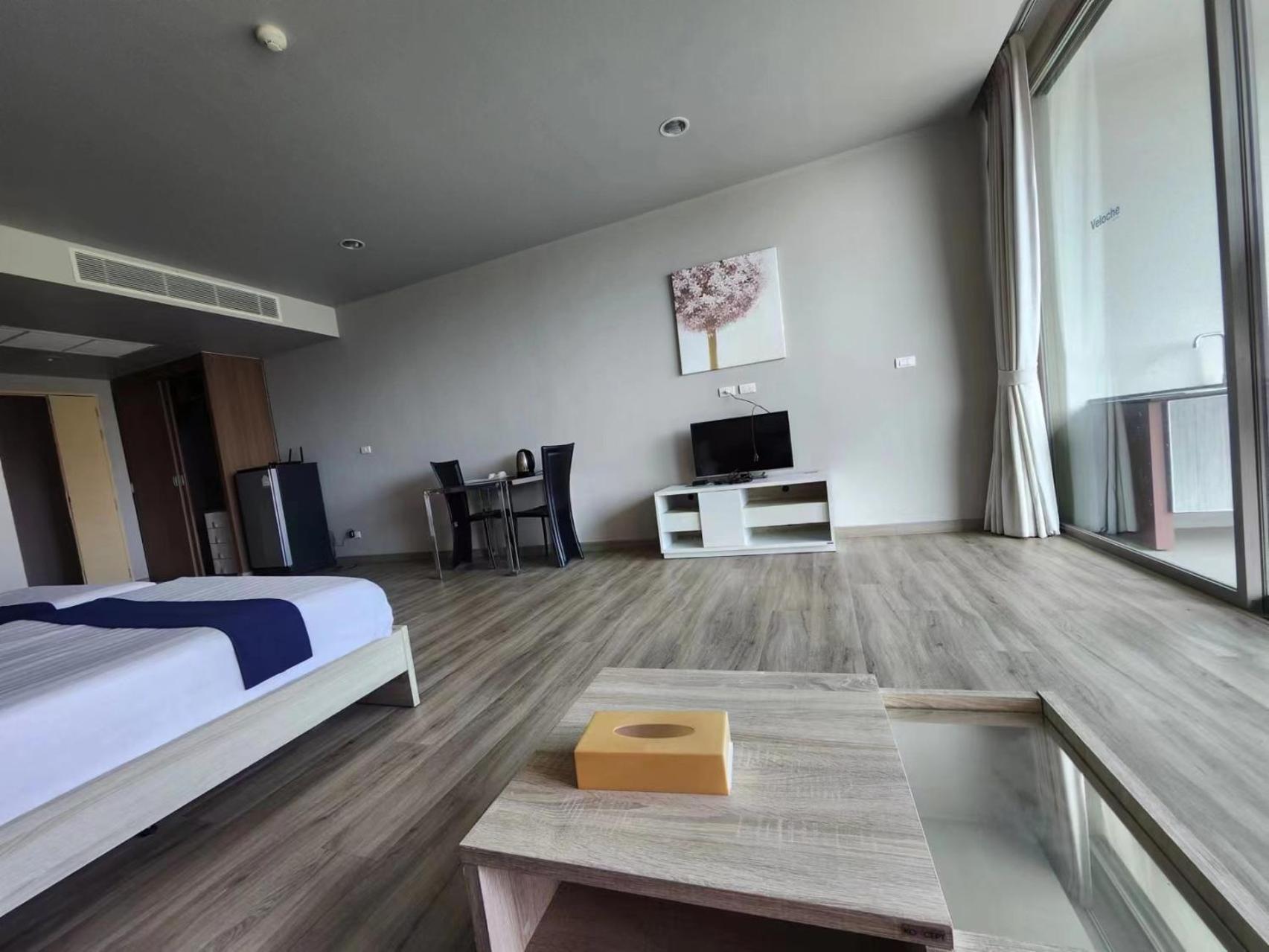 Veloche Karon Apartment Ban Karon Exterior photo